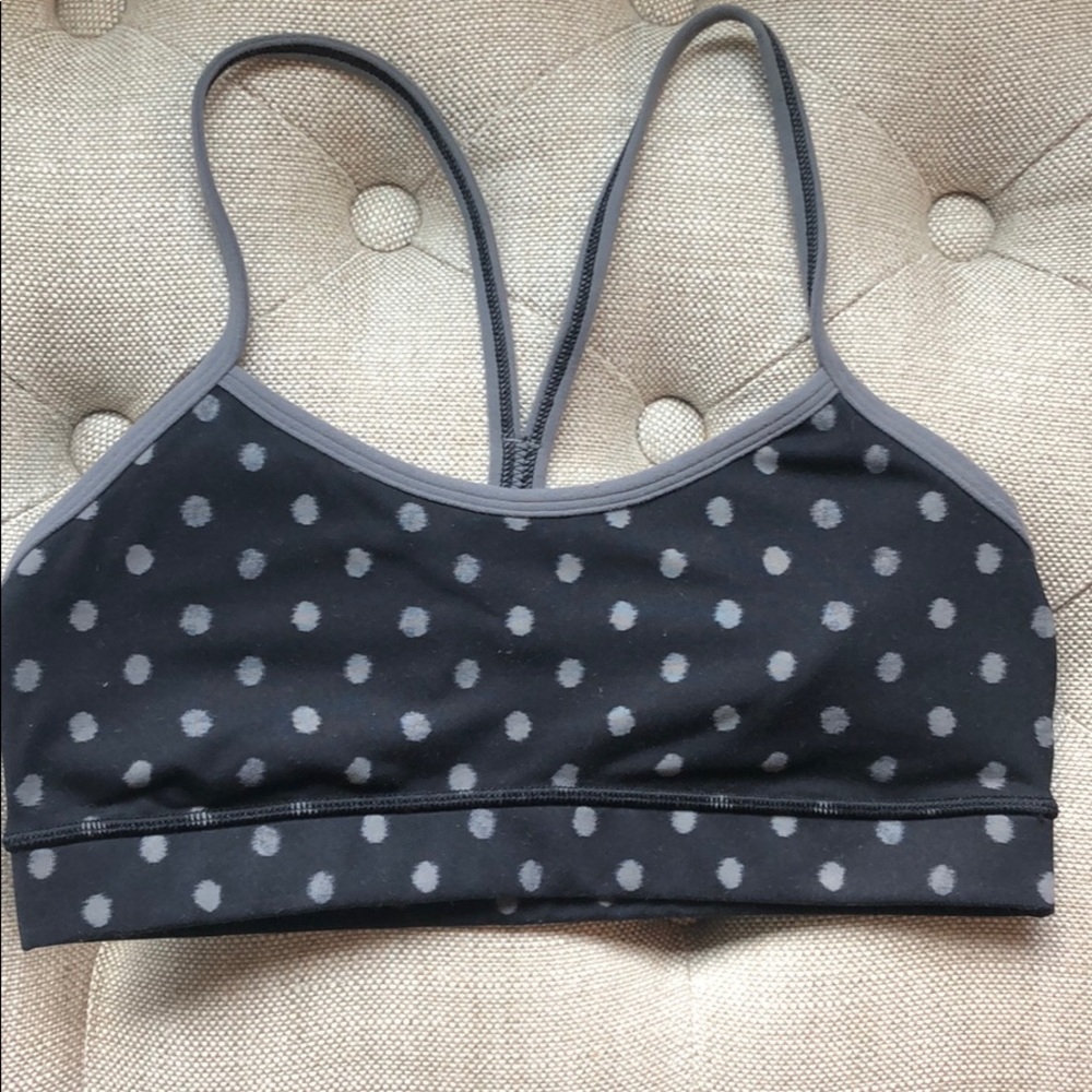Lululemon sport bra size 6